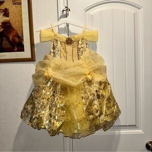 Beautiful deluxe Beauty and the Beast Belle Disney store dress sz 3 for toddler